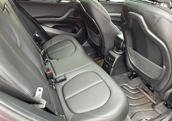 BMW X2 cena 119999 przebieg: 33200, rok produkcji 2019 z Cybinka małe 56